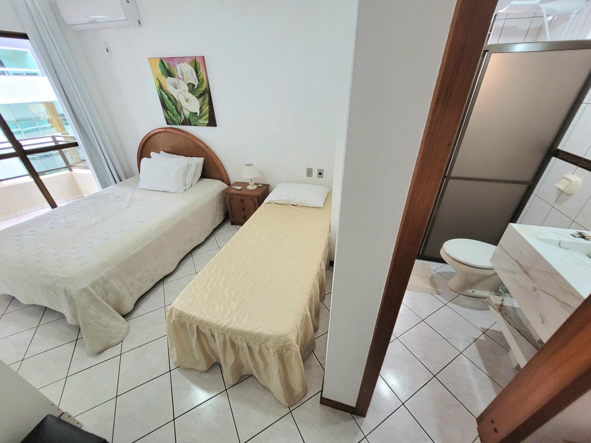 Apartamento 200 Metros Da Praia 03 Quartos Com Ar Condicionado - Meia Praia - איטפמה מראה חיצוני תמונה