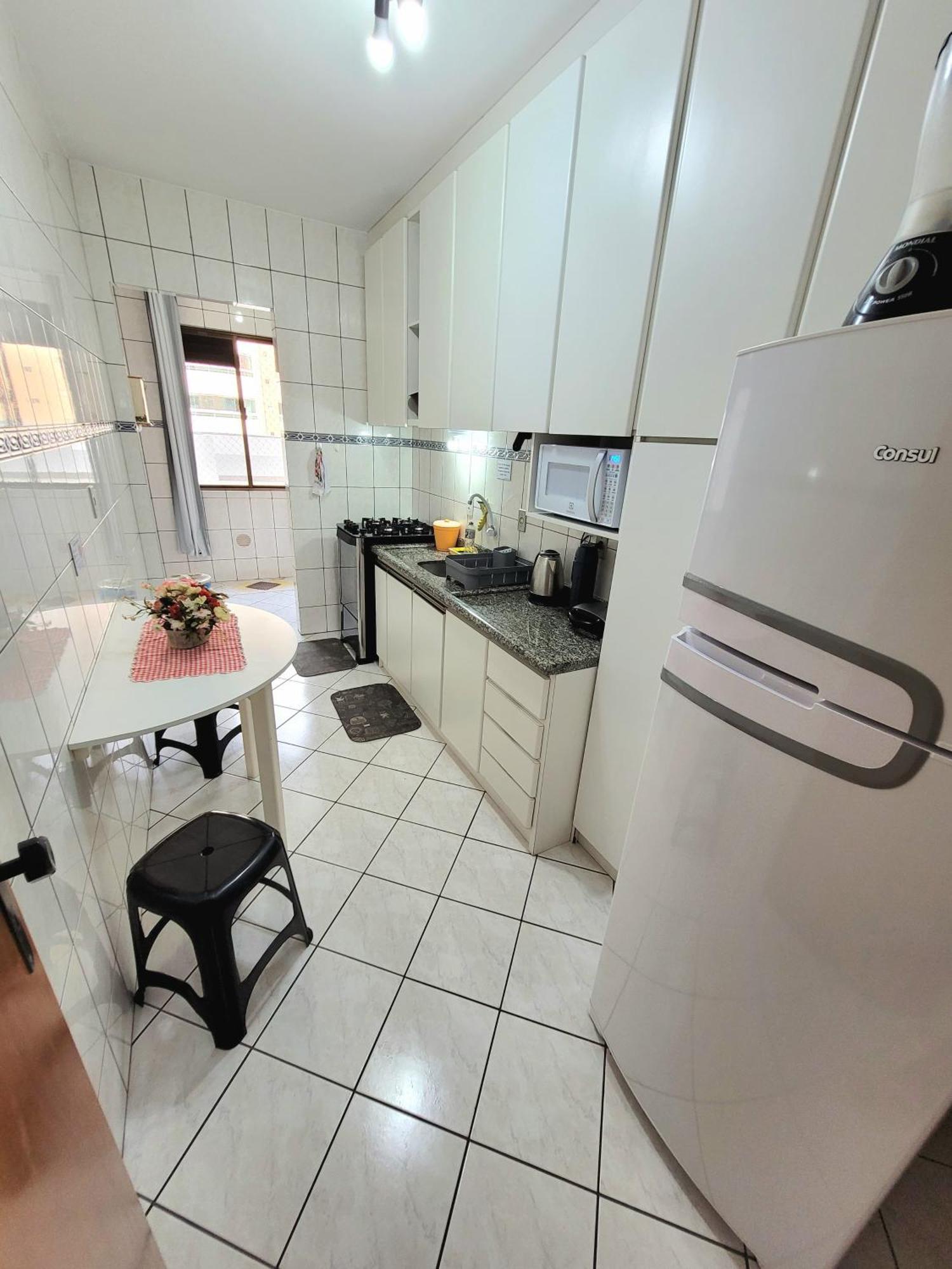 Apartamento 200 Metros Da Praia 03 Quartos Com Ar Condicionado - Meia Praia - איטפמה מראה חיצוני תמונה