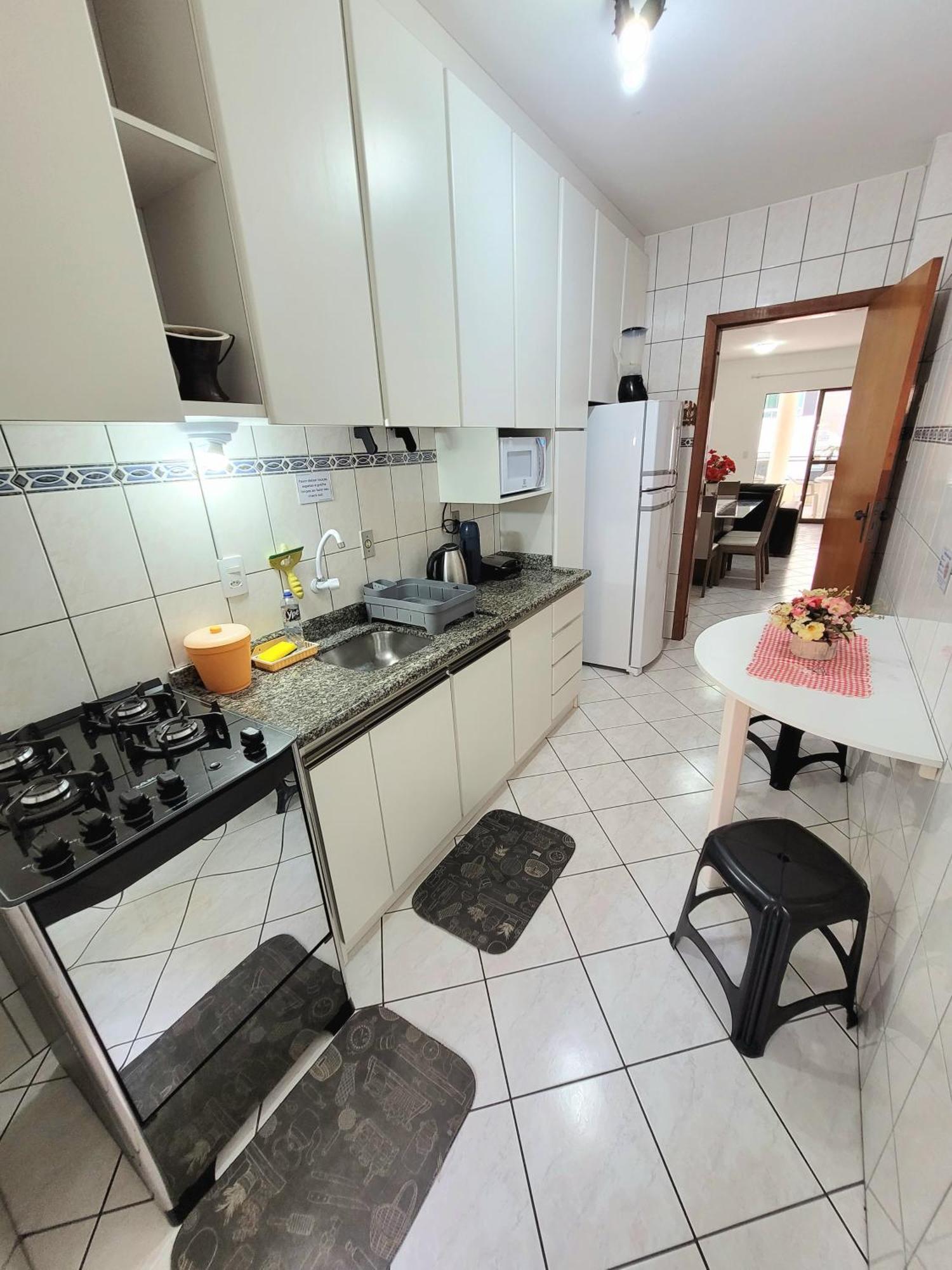 Apartamento 200 Metros Da Praia 03 Quartos Com Ar Condicionado - Meia Praia - איטפמה מראה חיצוני תמונה