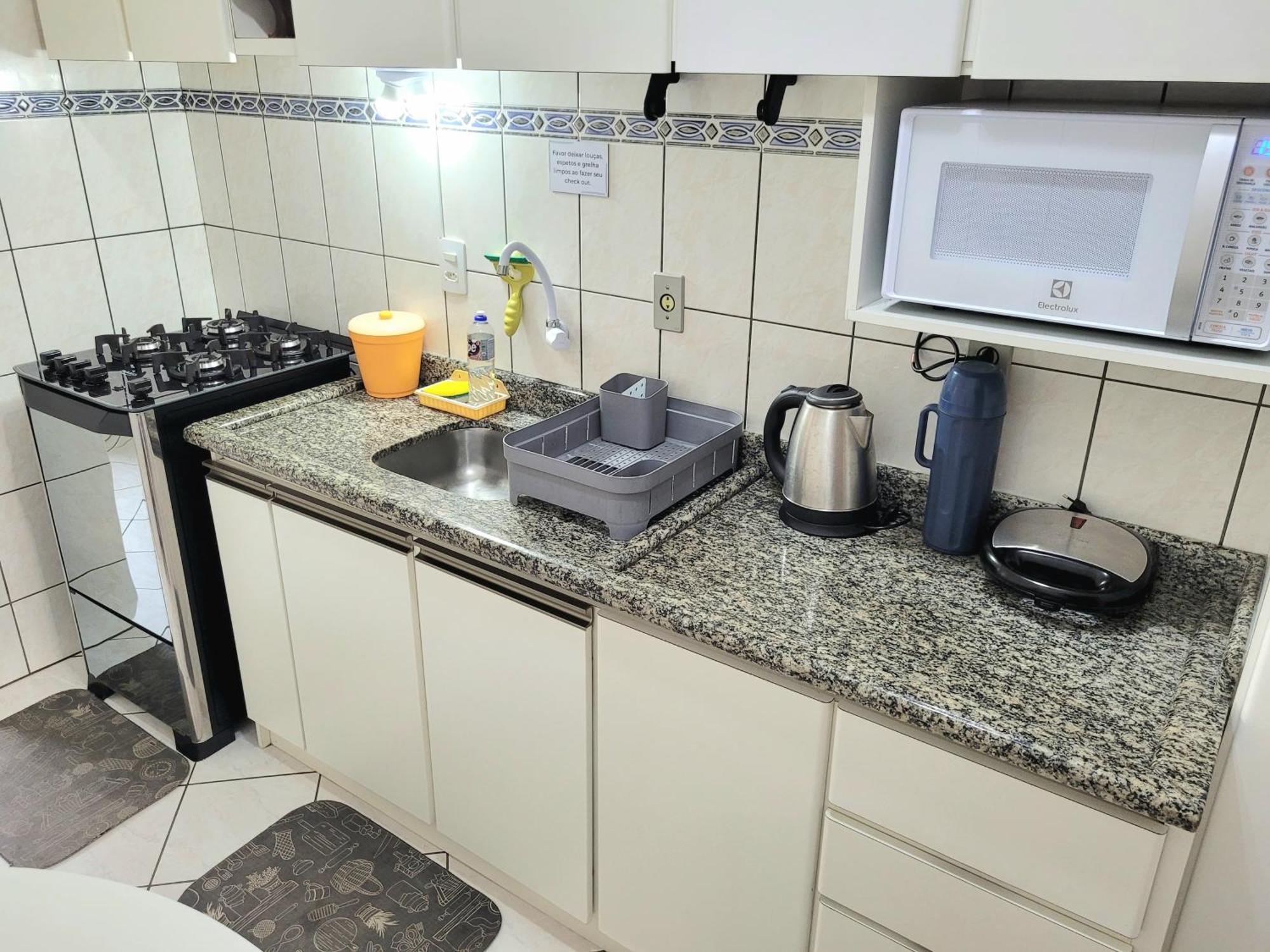 Apartamento 200 Metros Da Praia 03 Quartos Com Ar Condicionado - Meia Praia - איטפמה מראה חיצוני תמונה